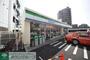 コンビニ　ファミリーマート（コンビニ）まで20m