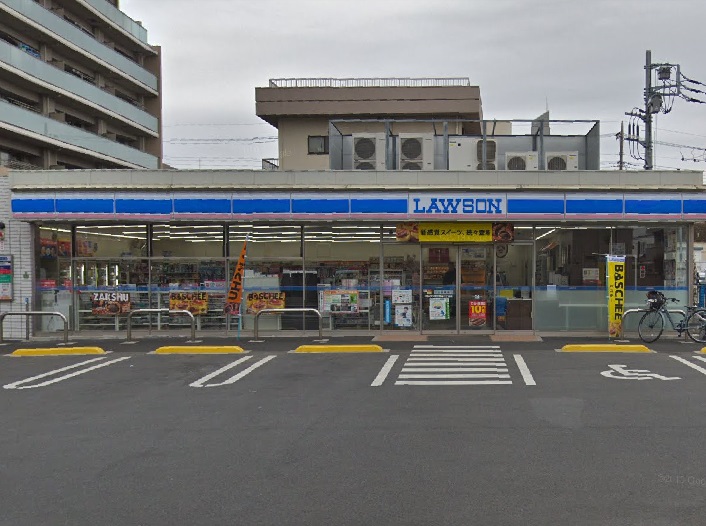 コンビニ　ローソン 足立加平二丁目店（コンビニ）まで258m