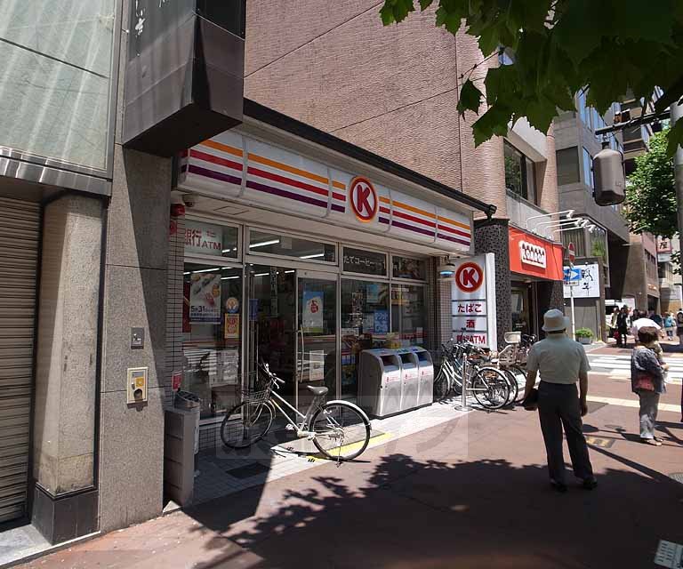 コンビニ　サークルｋ烏丸仏光寺店（コンビニ）まで103m