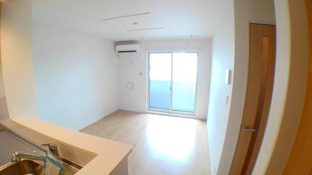 居室・リビング　※反転タイプのお部屋