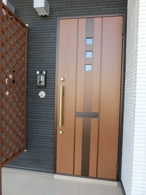 セキュリティ　訪問者の顔が見えて安心のＴＶモニターホン付きです
