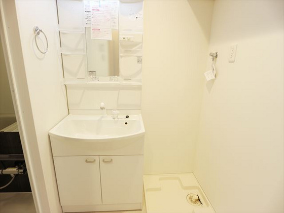 洗面設備　※別部屋の写真です
