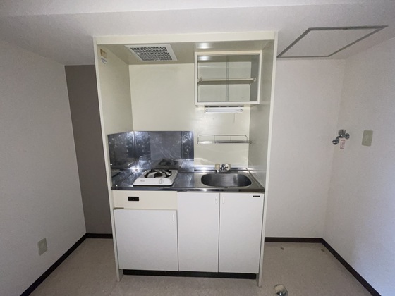 キッチン　※別部屋の写真です