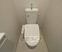 トイレ　清潔感あるトイレです