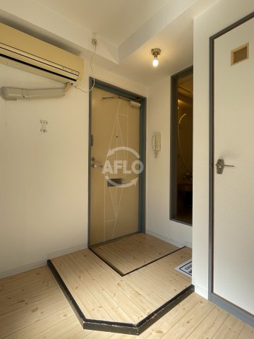 玄関　エスタイル難波西　玄関