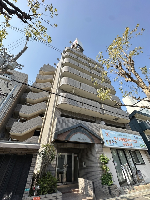 建物外観　鉄筋コンクリート造のマンションタイプ