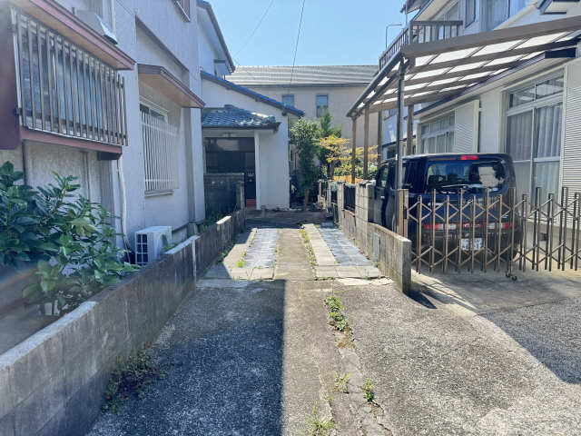 駐車場　縦列2台