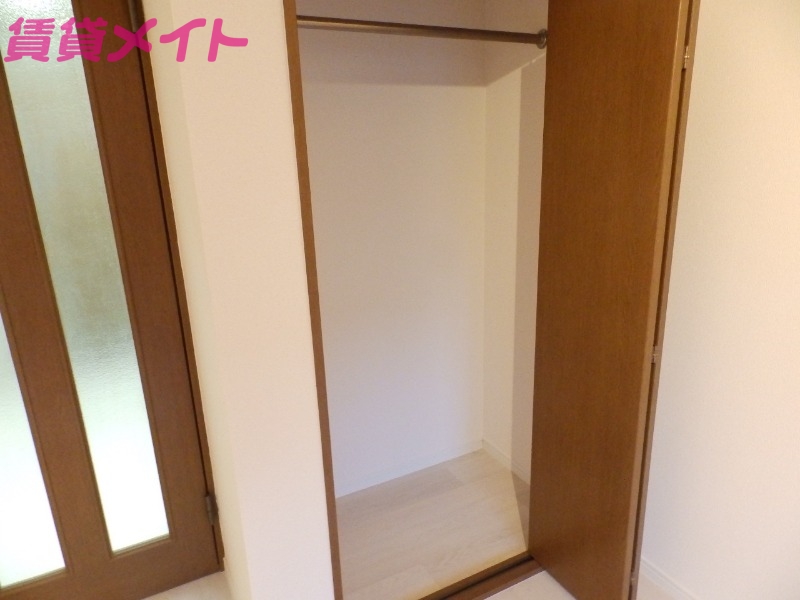 収納　別部屋参考写真です