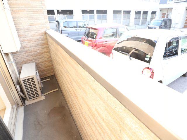 眺望　外からの目が気にならないバルコニーで洗濯物が干せます