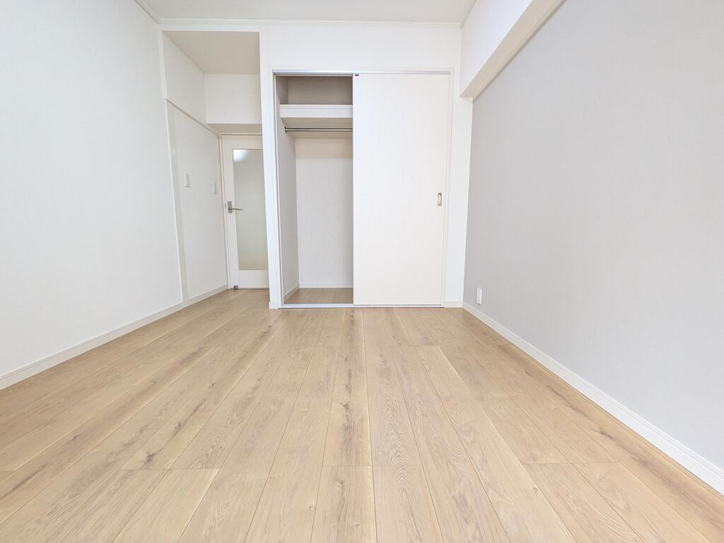 三愛荒江マンションの内装写真