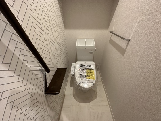 トイレ　※別部屋の写真です