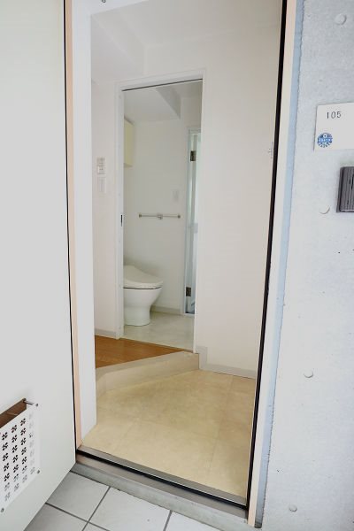 玄関　シューズBOX付