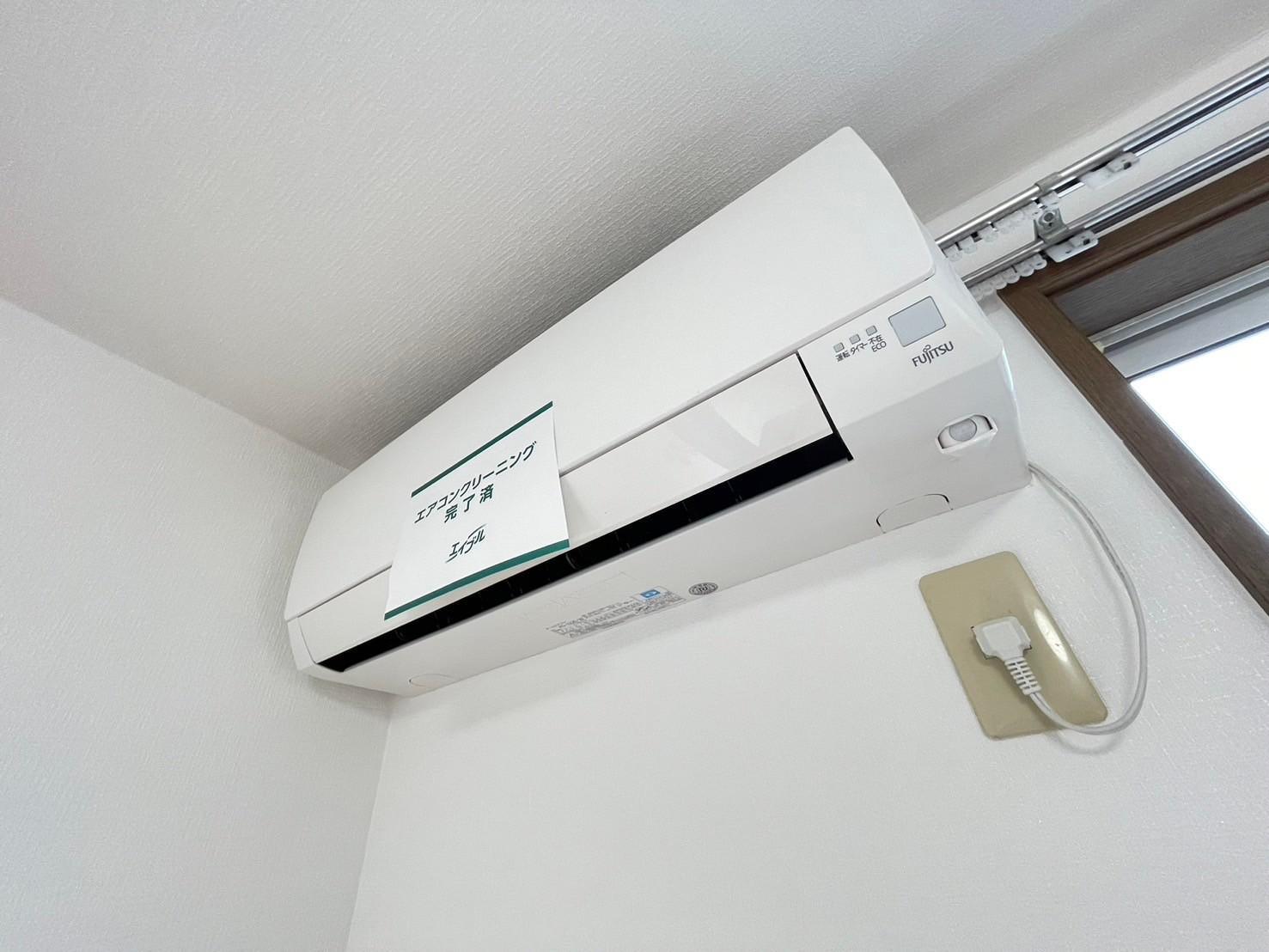 その他設備　エアコンは必需品です