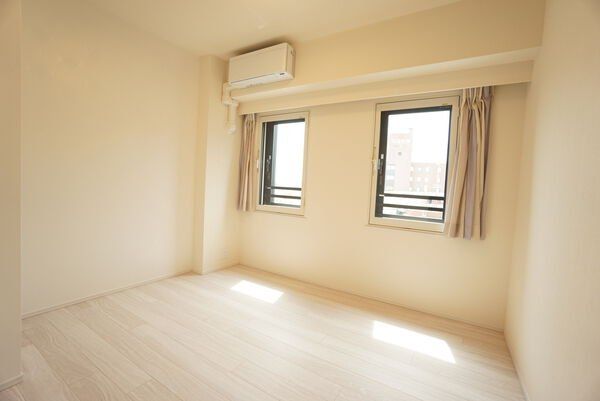 その他部屋・スペース　洋室約6帖