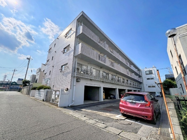 建物外観　外観（東側）