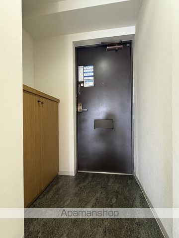 ＪＲ東海道本線 浜松駅 徒歩8分 12階建 築32年の玄関写真