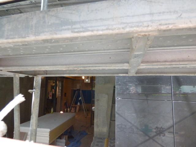 エントランス　建築中
