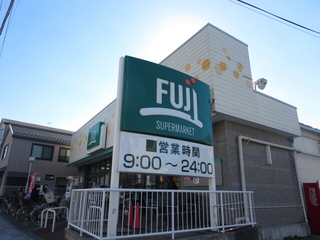 スーパー　ＦＵＪＩ天神橋店（スーパー）まで800m