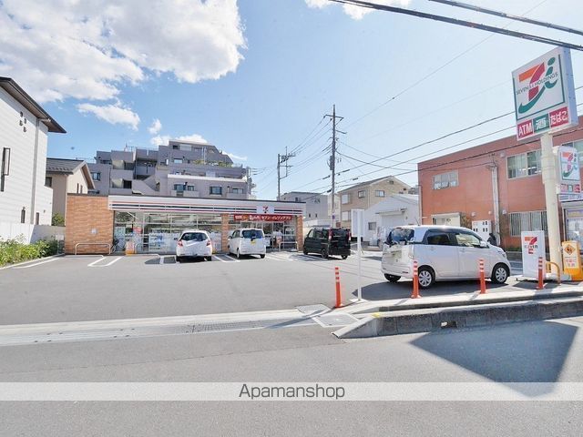 コンビニ　セブン－イレブンさいたま曲本５丁目店（コンビニ）まで279m