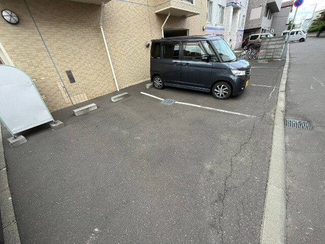 駐車場　駐車場その他