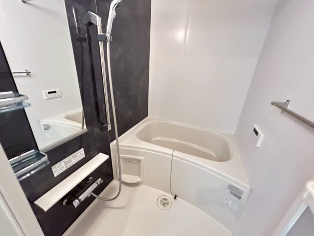 バス・シャワールーム　※角部屋参考写真