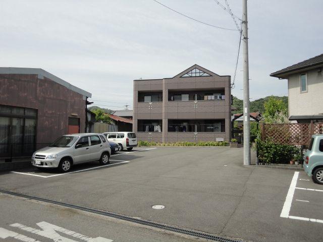 その他共有部分　外観写真（昼）