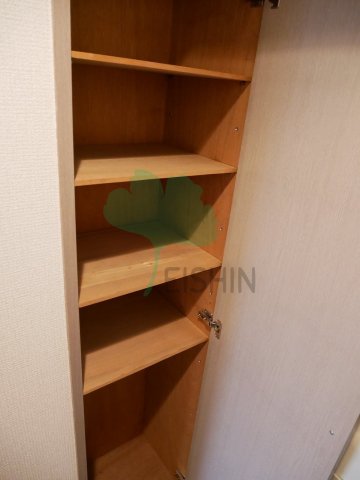 玄関　下駄箱もしっかりついてます！