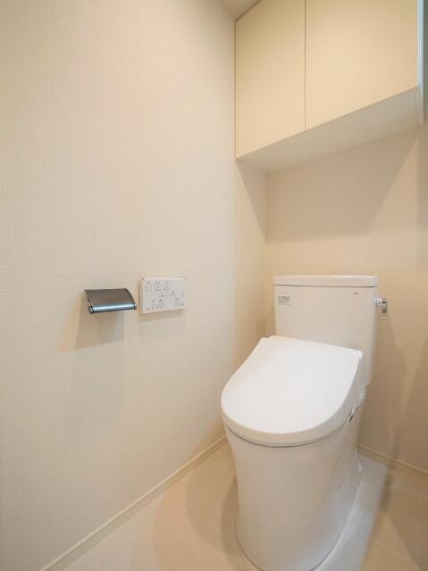 トイレ　落ち着いたトイレです