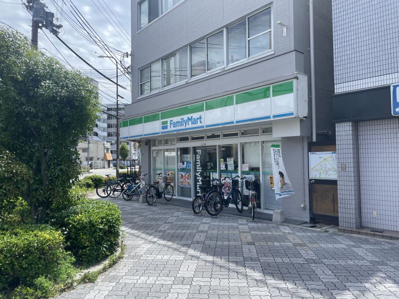 コンビニ　ファミリーマート大東町二丁目店（コンビニ）まで168m