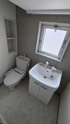 トイレ　※別部屋参考写真