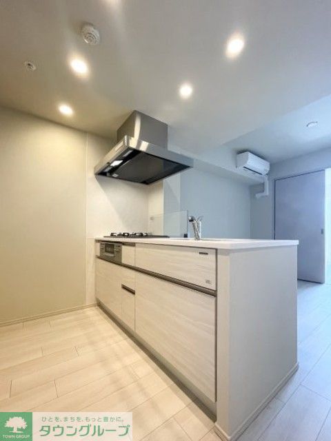 キッチン　※写真は同タイプ住戸です。