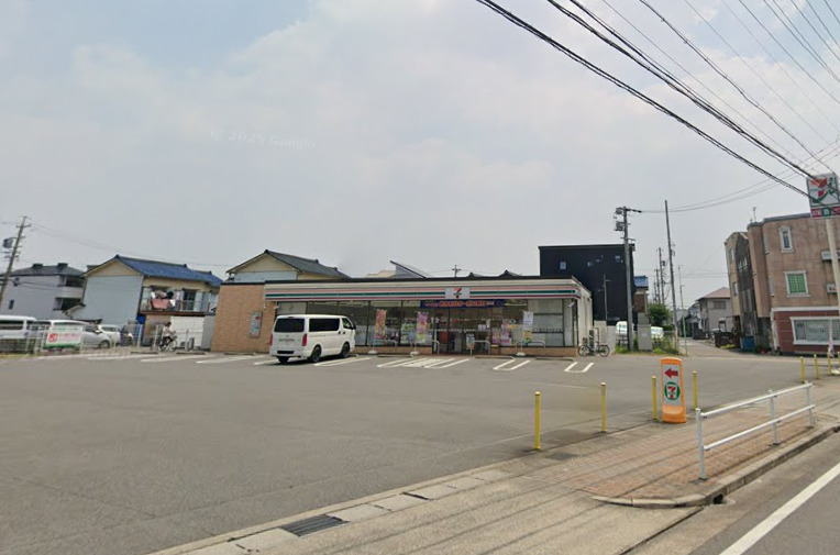 コンビニ　セブンイレブン 名古屋西味鋺2丁目店（コンビニ）まで805m