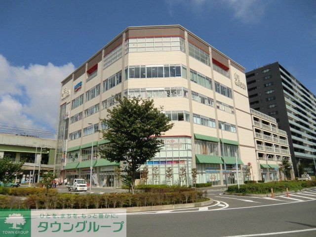 ショッピングセンター　ライフガーデン流山おおたかの森（ショッピングセンター）まで975m