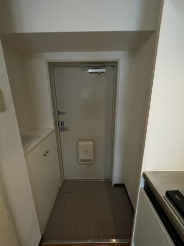 玄関　収納もある玄関です