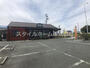 郵便局　前芝郵便局（郵便局）まで758m