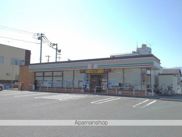 コンビニ　セブンイレブン甲府国母４丁目店（コンビニ）まで1000m