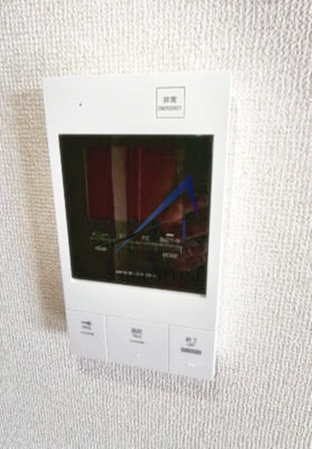 セキュリティ　モニター付きインターホンです。