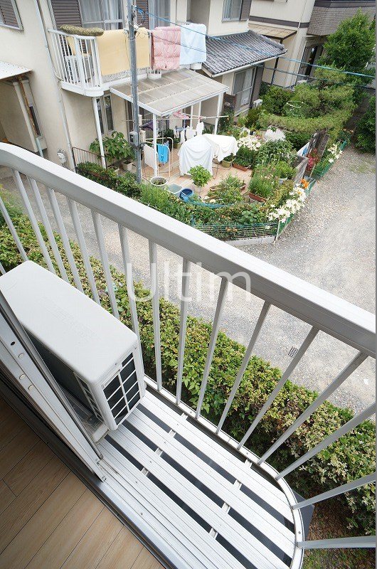 バルコニー　別部屋のお写真です。ご参考までに！
