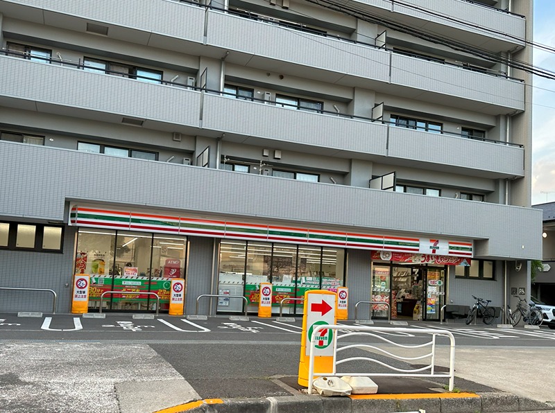 コンビニ　セブン-イレブン 江東塩浜店（コンビニ）まで172m