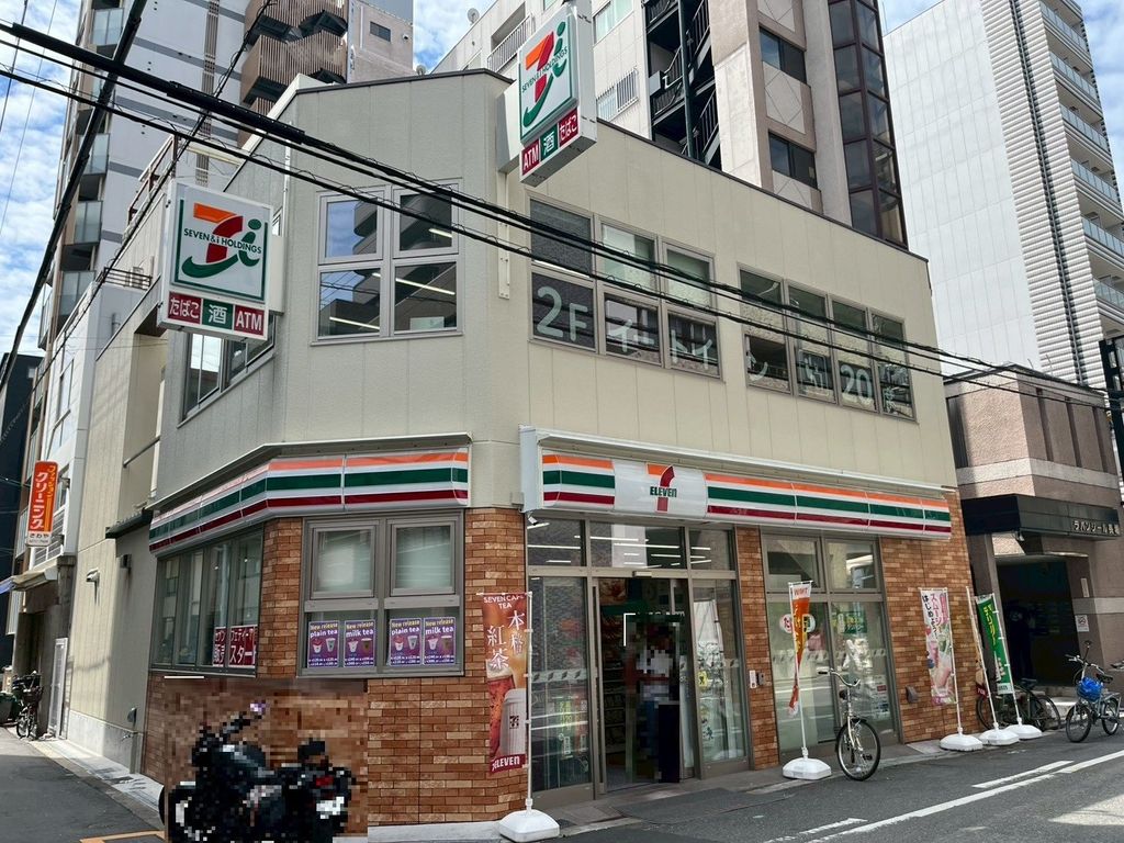 コンビニ　セブンイレブン大阪島之内1丁目店（コンビニ）まで410m