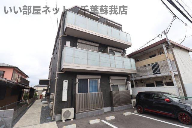 建物外観　不動産屋のイメージを変えたい！『いい部屋ネット千葉蘇我店』へ