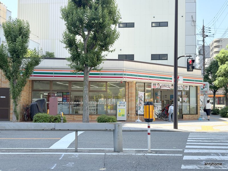 コンビニ　セブン-イレブン 大阪金蘭会前店（コンビニ）まで393m