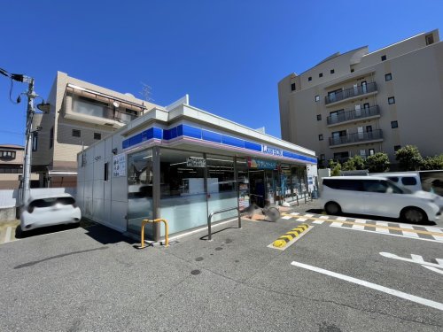 コンビニ　ローソン 西宮鳴尾町二丁目店（コンビニ）まで108m