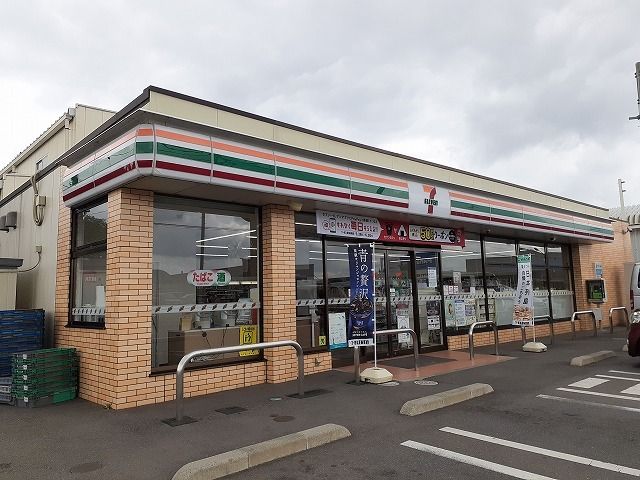 コンビニ　セブンイレブン平出工業団地店（コンビニ）まで450m
