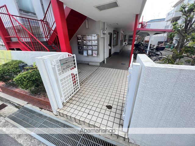 近鉄奈良線 瓢箪山駅 徒歩8分 3階建 築38年の外観写真
