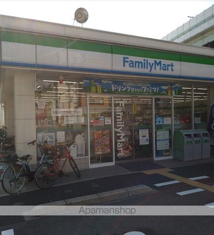 コンビニ　ファミリーマート（コンビニ）まで464m