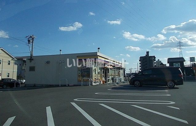 コンビニ　ミニストップ 北方町高屋白木店（コンビニ）まで647m