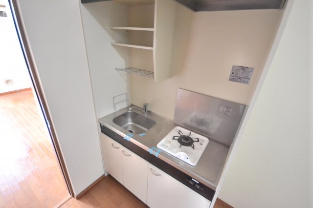 キッチン　他のお部屋の参考写真となります。