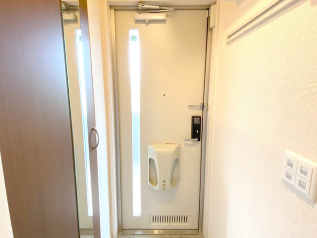 玄関　玄関入り口
