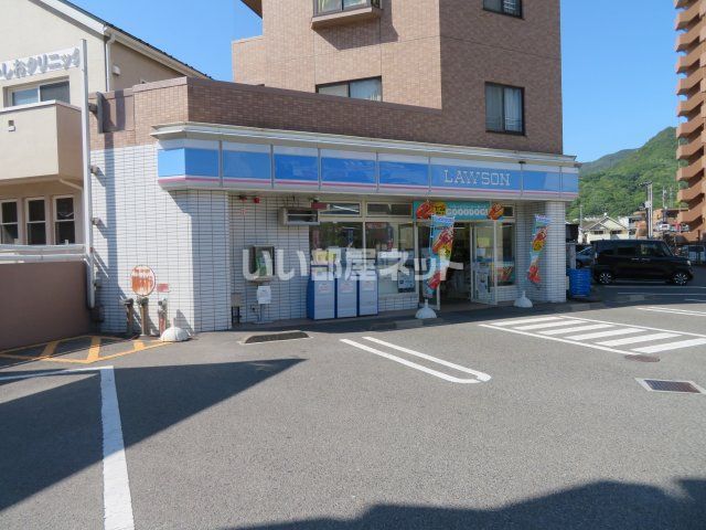 コンビニ　ローソン 呉広駅前店（コンビニ）まで423m